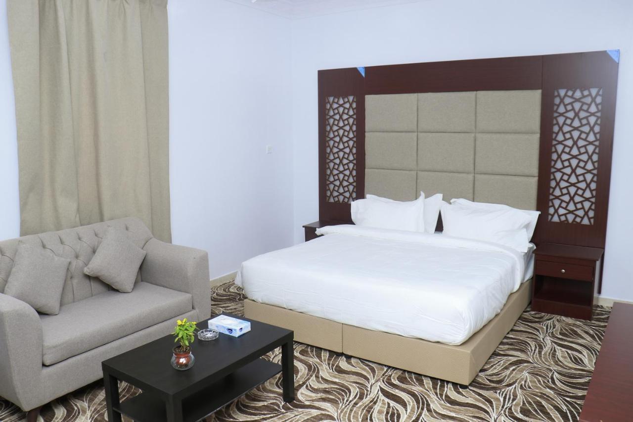 Al Farhan Dumah Al Jandal Hotel Dawmat al-Jandal ภายนอก รูปภาพ