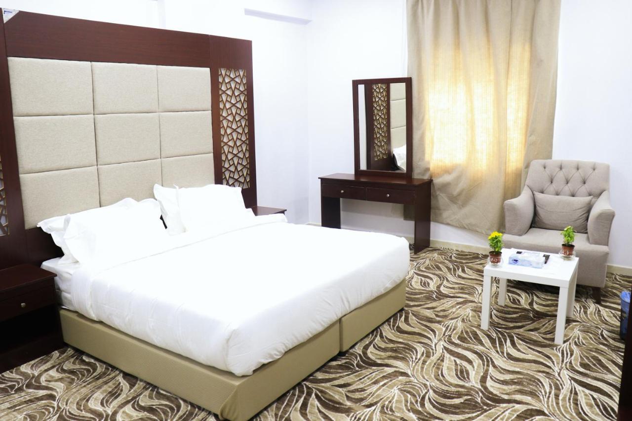 Al Farhan Dumah Al Jandal Hotel Dawmat al-Jandal ภายนอก รูปภาพ