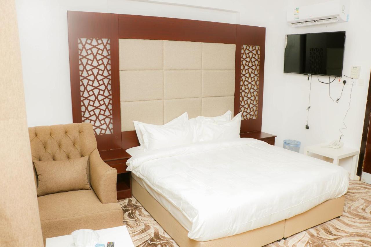Al Farhan Dumah Al Jandal Hotel Dawmat al-Jandal ภายนอก รูปภาพ