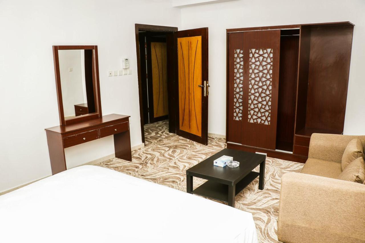 Al Farhan Dumah Al Jandal Hotel Dawmat al-Jandal ภายนอก รูปภาพ