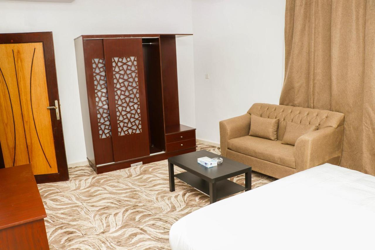 Al Farhan Dumah Al Jandal Hotel Dawmat al-Jandal ภายนอก รูปภาพ