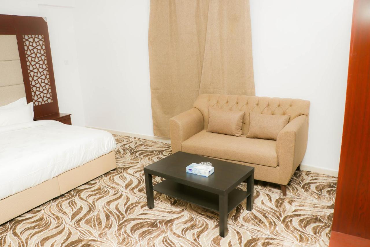 Al Farhan Dumah Al Jandal Hotel Dawmat al-Jandal ภายนอก รูปภาพ