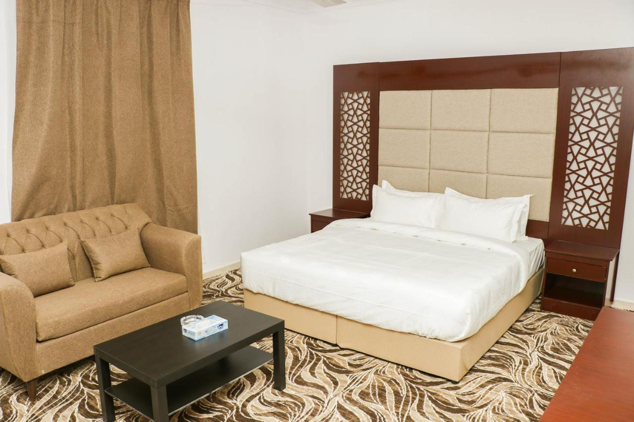 Al Farhan Dumah Al Jandal Hotel Dawmat al-Jandal ภายนอก รูปภาพ