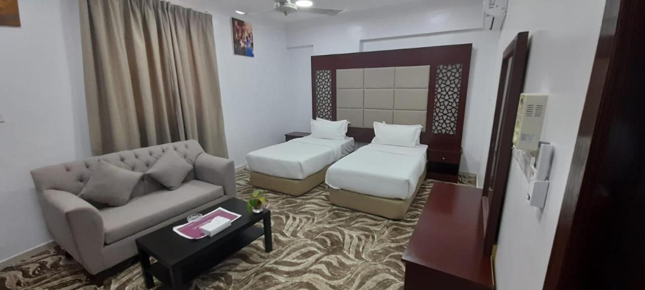 Al Farhan Dumah Al Jandal Hotel Dawmat al-Jandal ภายนอก รูปภาพ