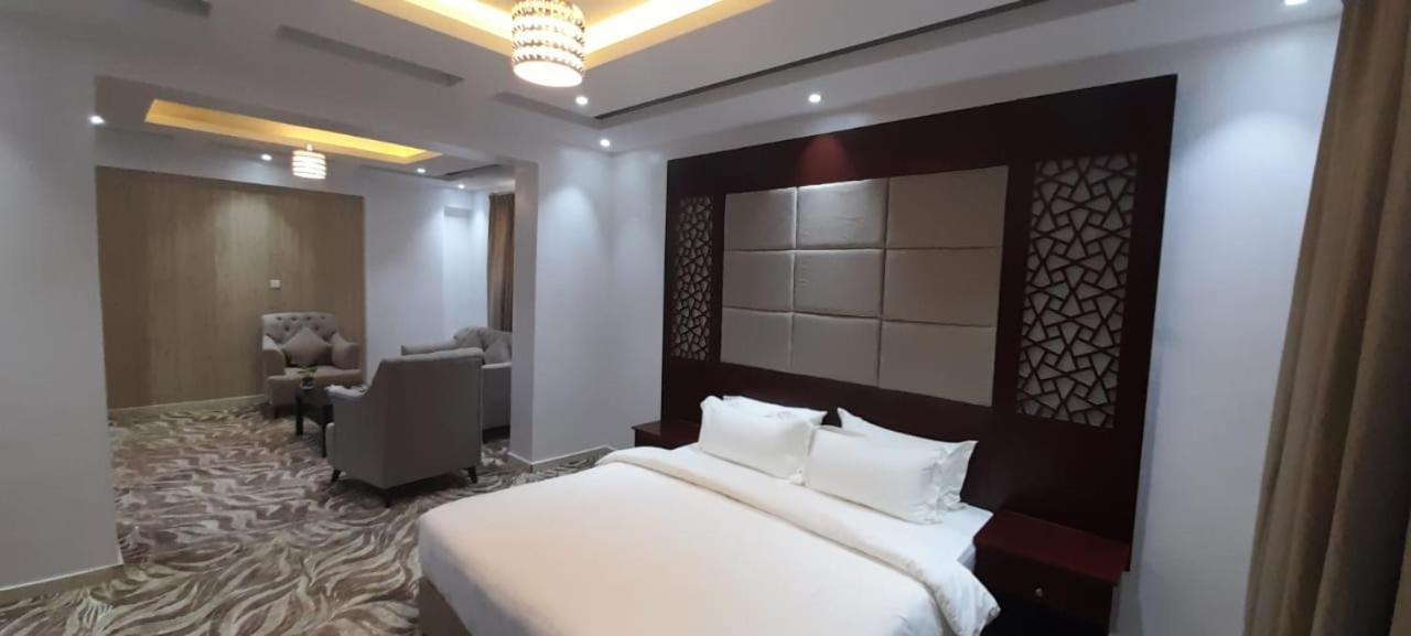 Al Farhan Dumah Al Jandal Hotel Dawmat al-Jandal ภายนอก รูปภาพ